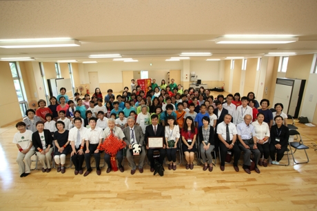 2015年 8月，在 月坛中学与 LABO友好交流三十周年之际，月坛中学张文生校长率团访问LABO交流中心_爱奇艺.jpg