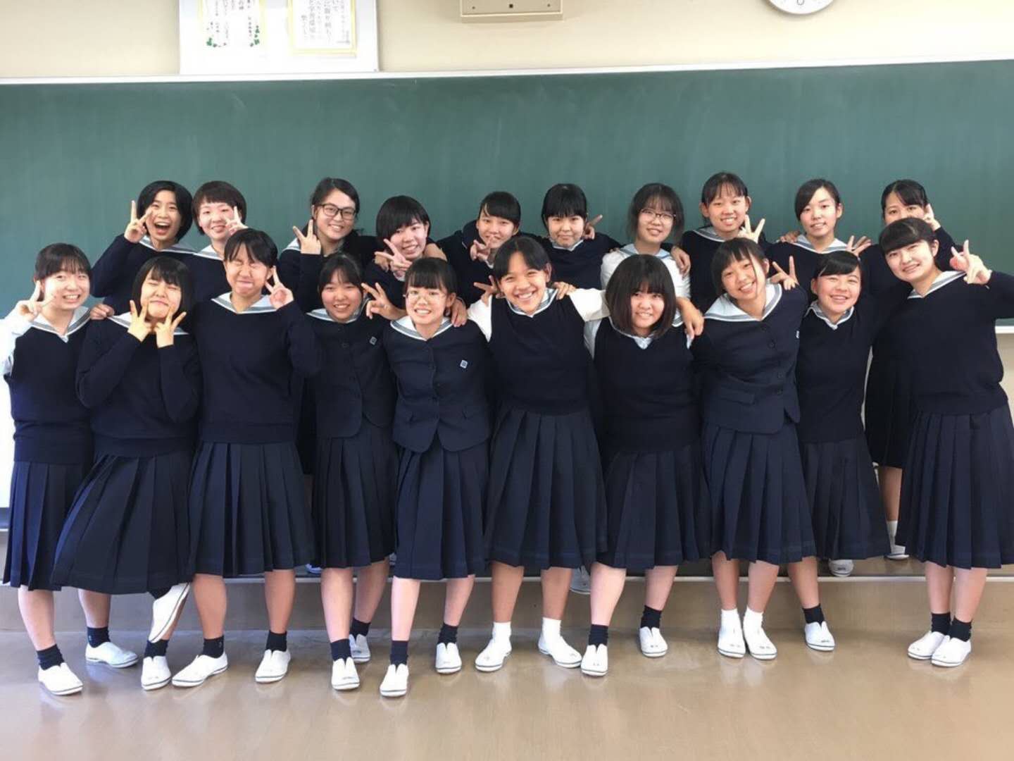 2017年9月—2018年7月张睿在日本活水高等学校.jpg