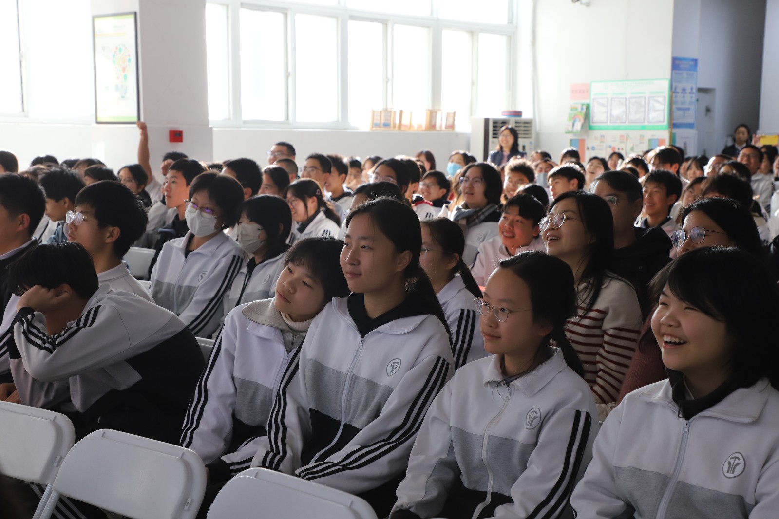 1767602115043061341.jpg 1767602115043061341.jpg